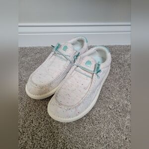 Gatorwaders Birthday Cake Camp Shoe Womens Size 9